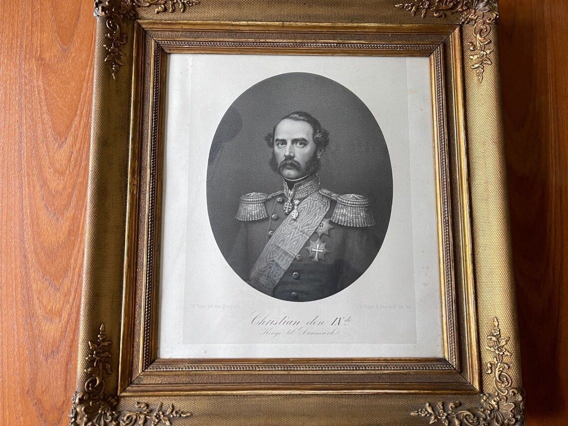 19th Century Picture Frame With Glass Wood With Tulle Fabric And Gilding With Print By Christian The Ix King Of Denmark photo vintage