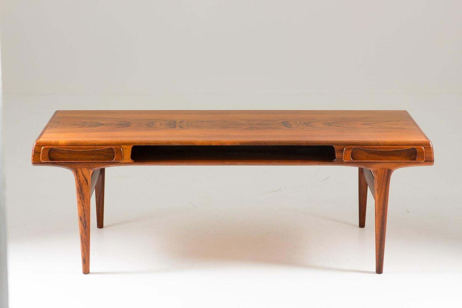 Scandinavian Coffee Table Rosewood By Johannes Andersen photo 2848.0