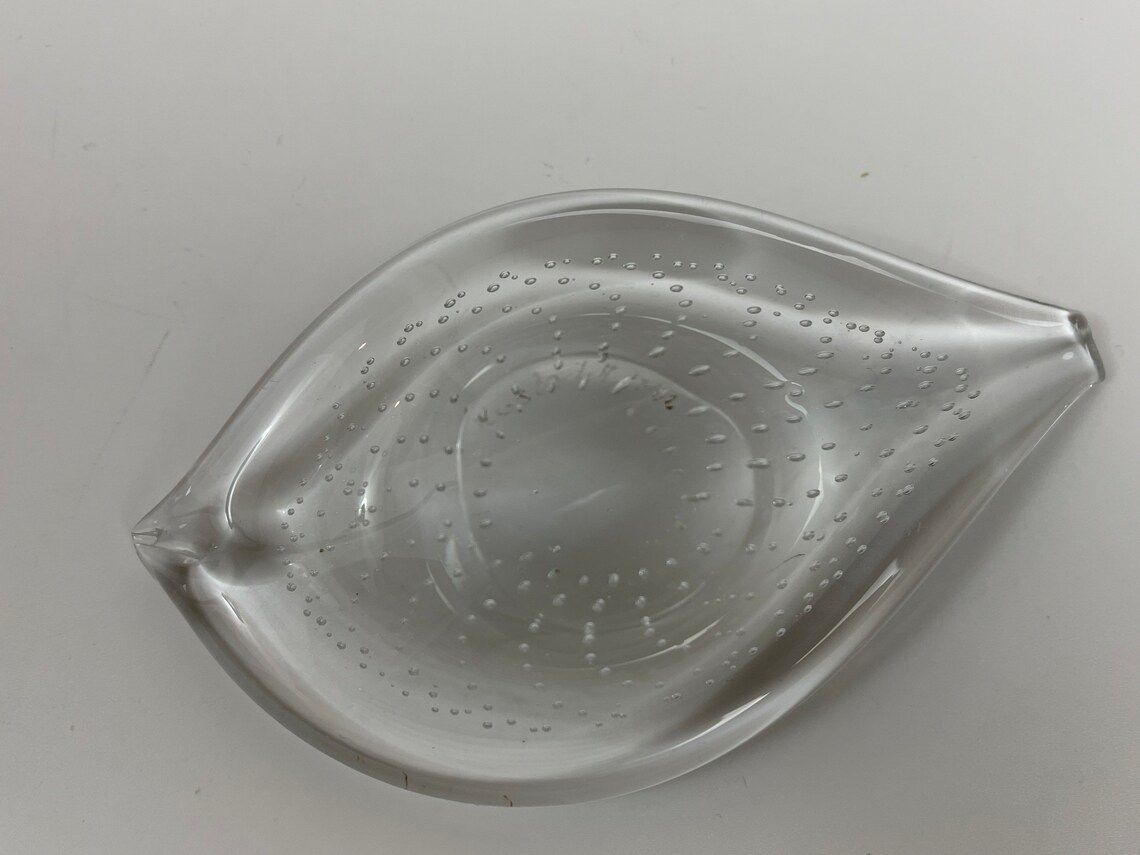 Small Fish Formed Bowl By Vicke Lindstrand For The Swedish Glasswork Kosta Scandinavian Mid Century Modern photo 100.0