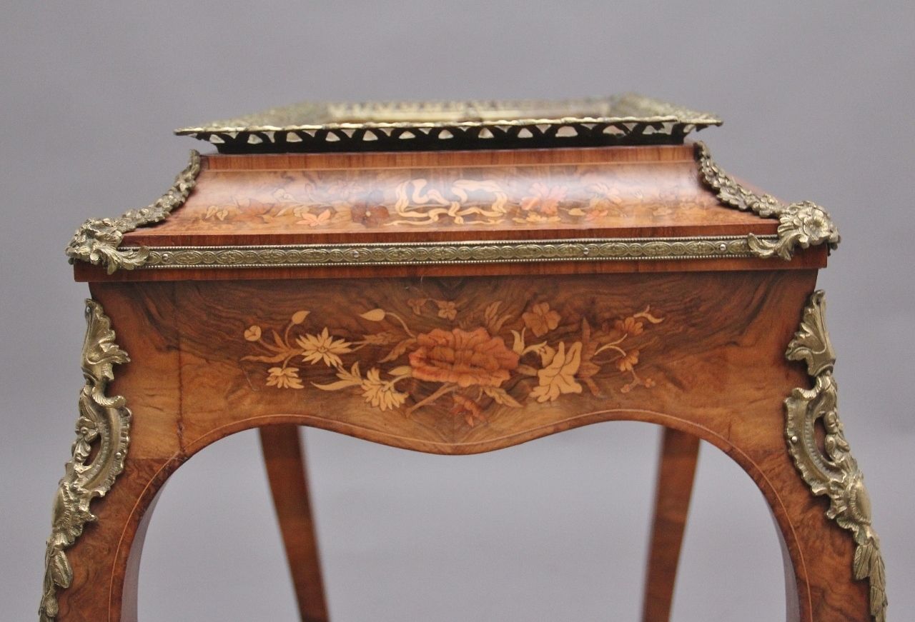 photo furniture 19th Century Burr Walnut And Marquetry Jardiniere
