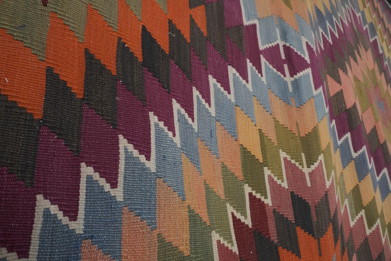 Vintage Diamond Turkish Kilim  Organic Wool Kilim Rug photo vinterior