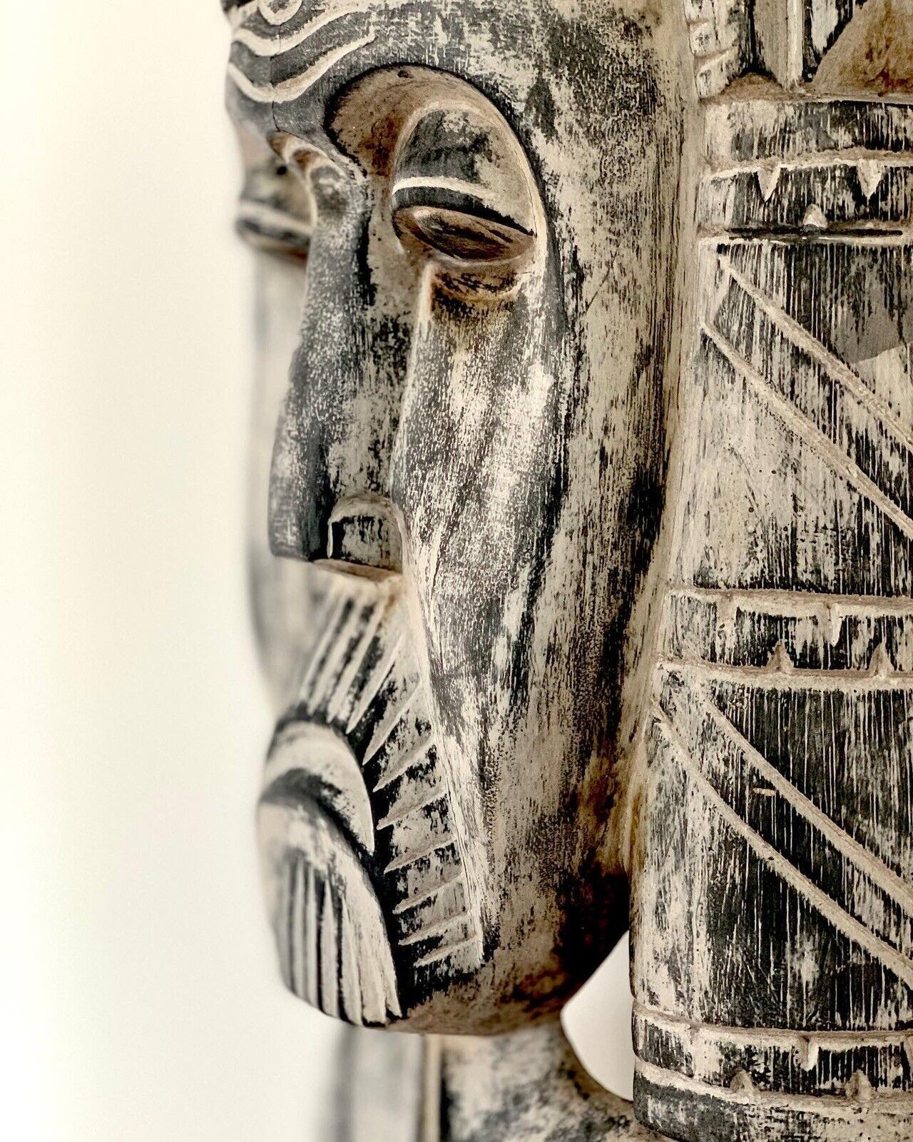 Very Large Vintage African Tribal Totem Carving Solid Heavy Beautifully Carved photo furniture