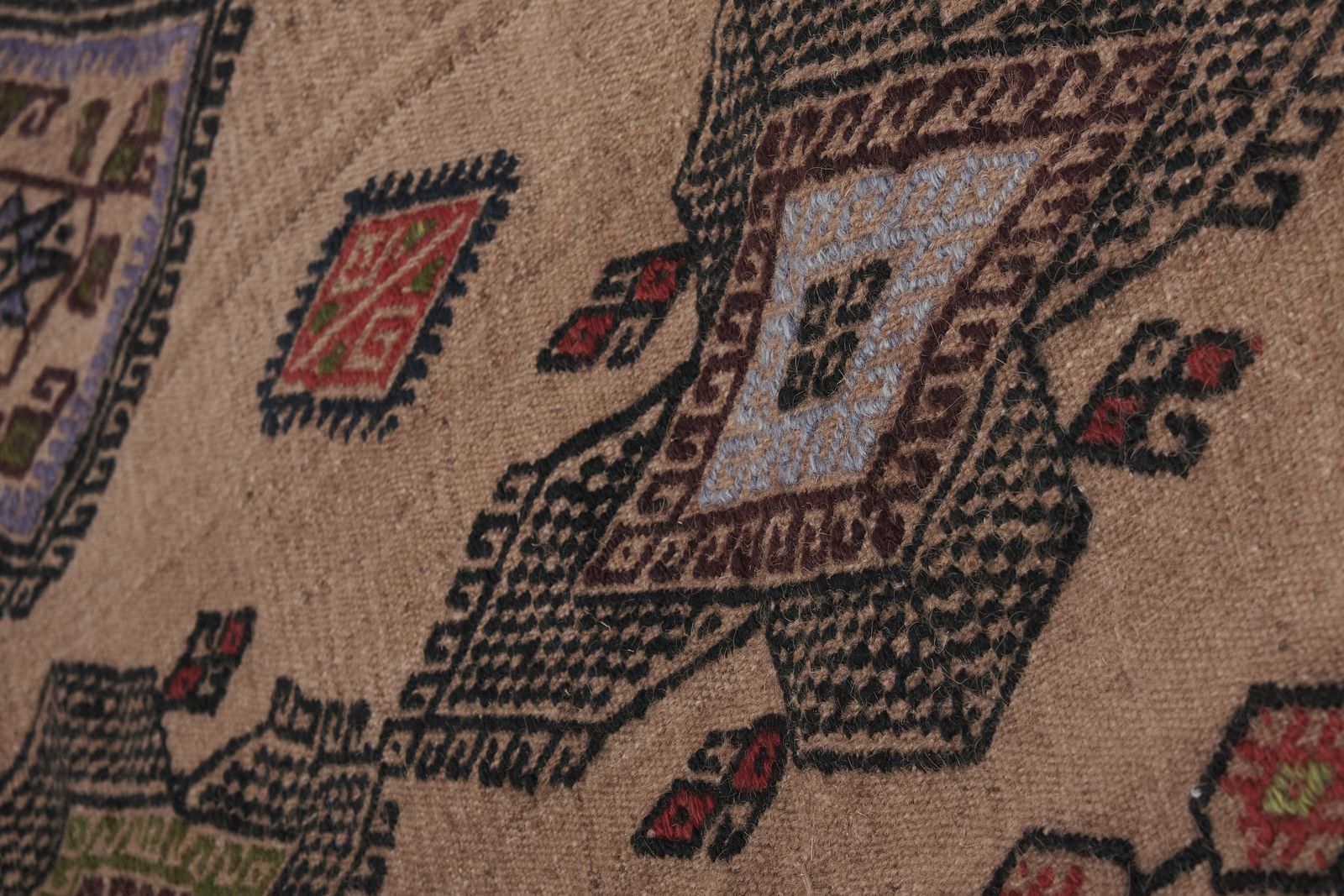 Vintage Embroidery Geometric Turkish Kilim Rug 4'10'' X 9'9'' photo vinterior