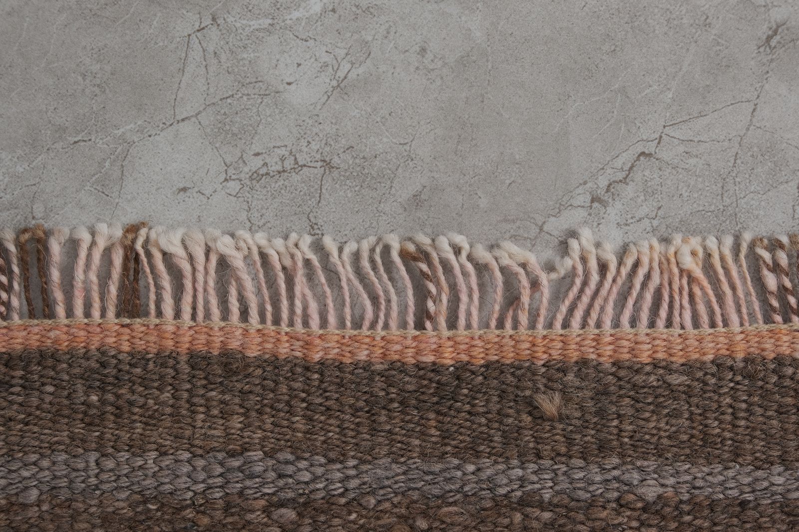 Turkse handgemaakte loper kilim, extra lang voor hal photo Textiel