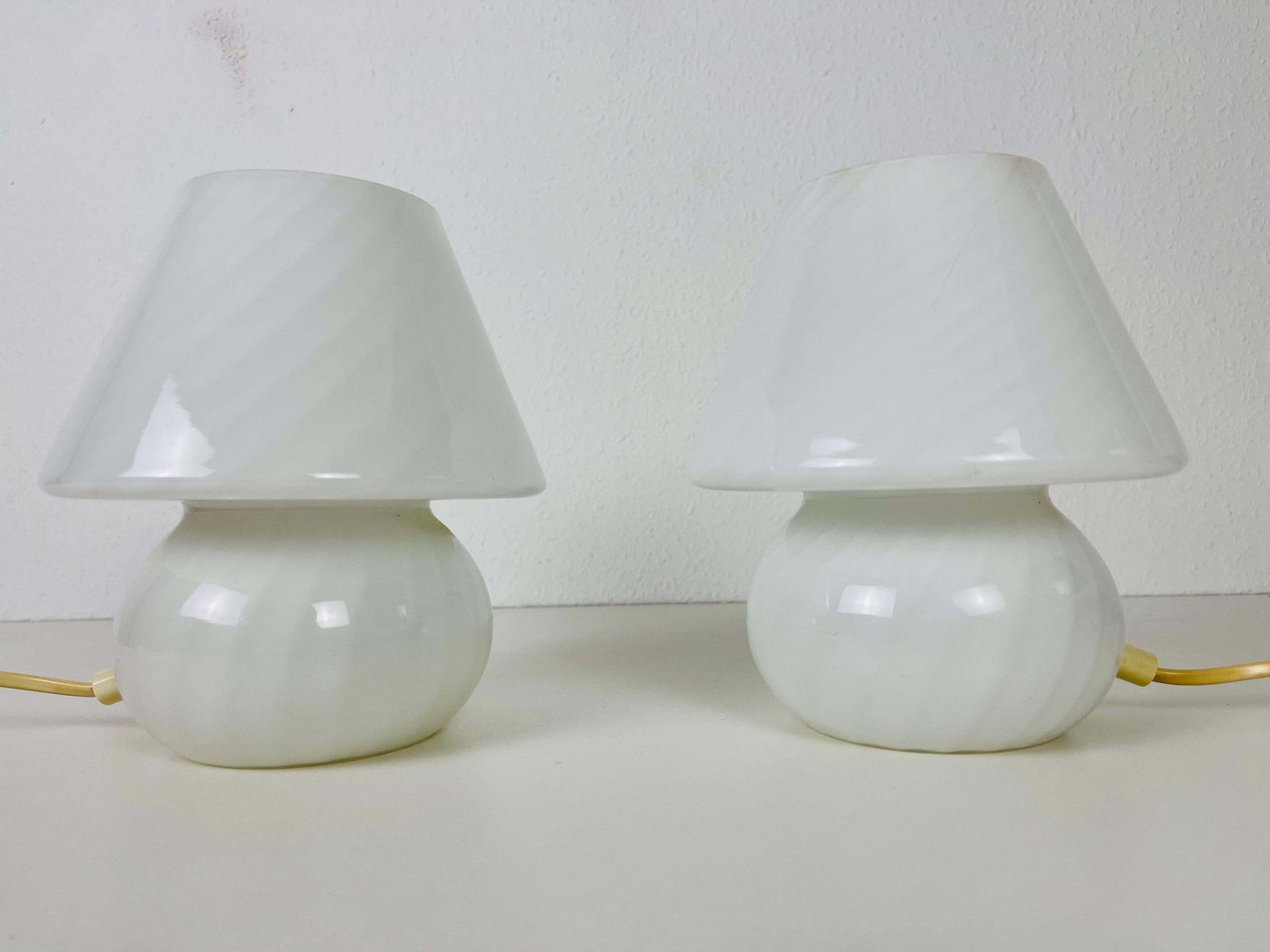 Pair Of Vetri D‘Arte Murano Glass Mushroom Table Lamps, Italy, 1970s photo vintage