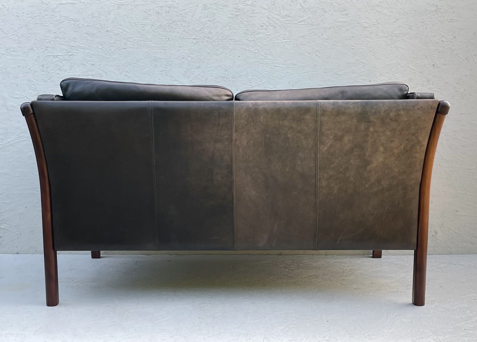Danish Two Seater Leather And Slat Wood Sofa photo vinterior
