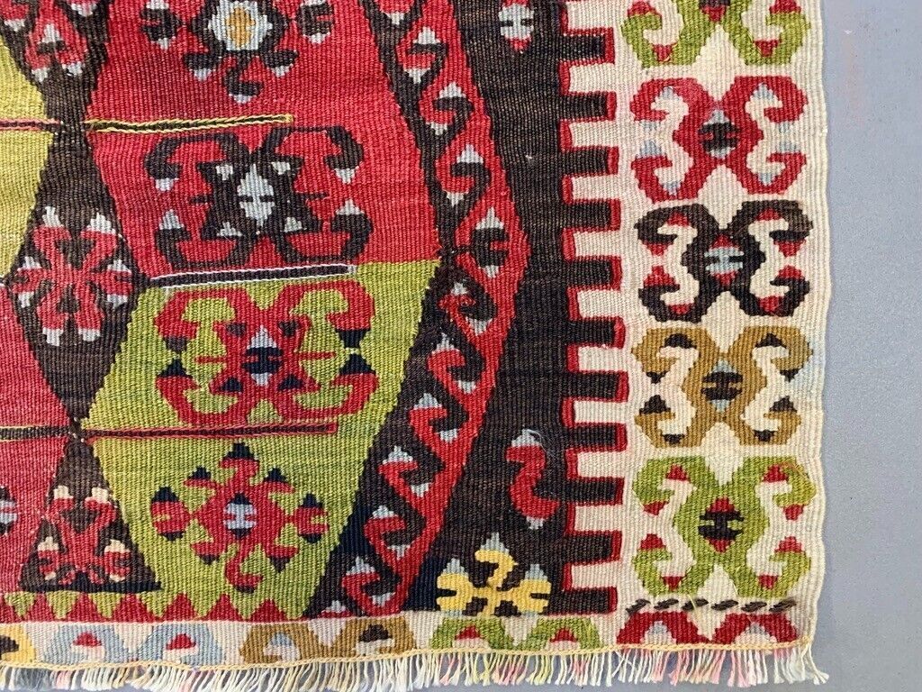 Small Vintage Turkish Kilim Rug 98x80 Cm Wool Kelim photo Textiles