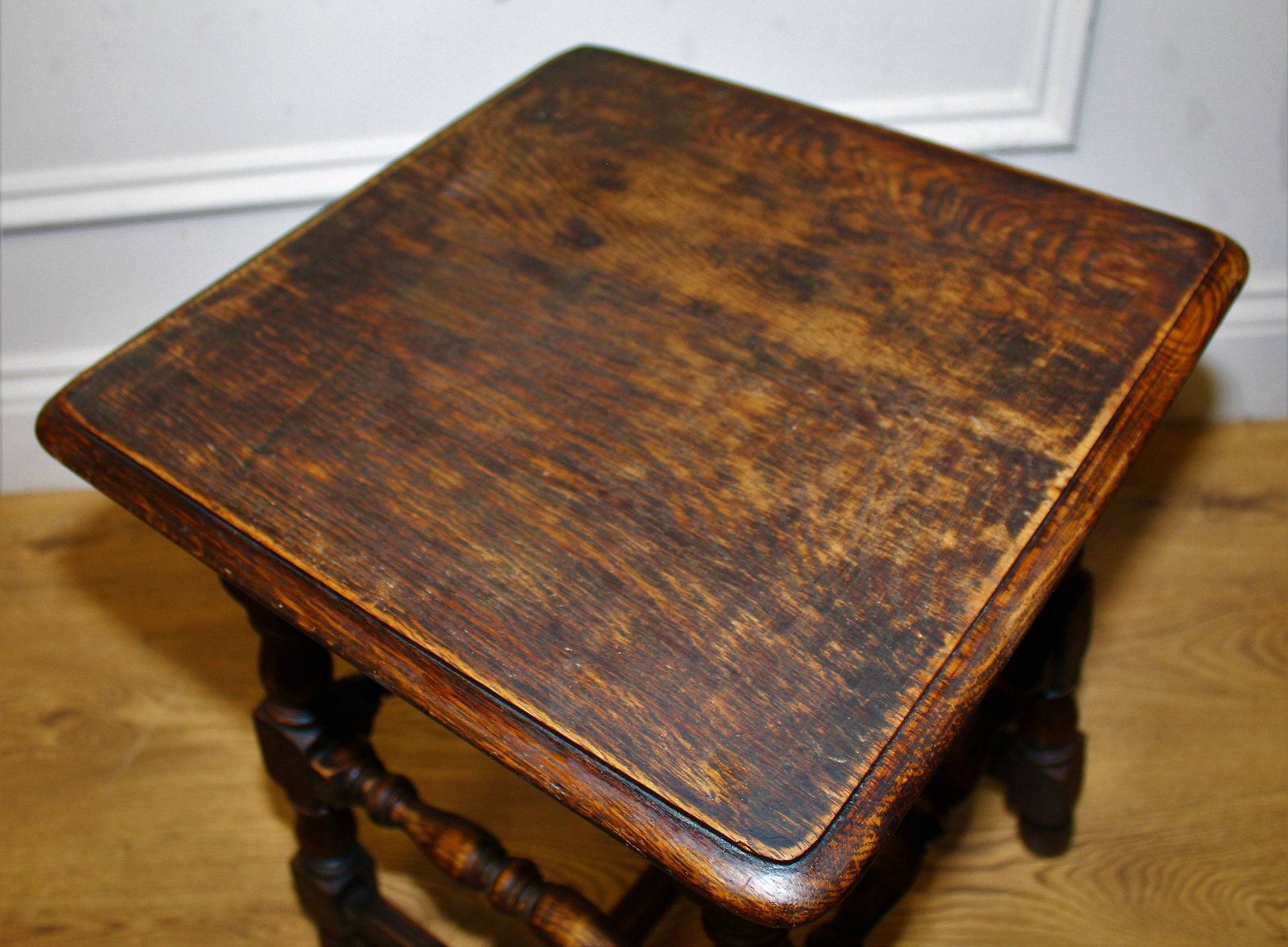 Victorian Gothic Antique Side Table Vintage Wooden Arts And Crafts Hall Desk Industrial Occasional Coffee photo Furniture