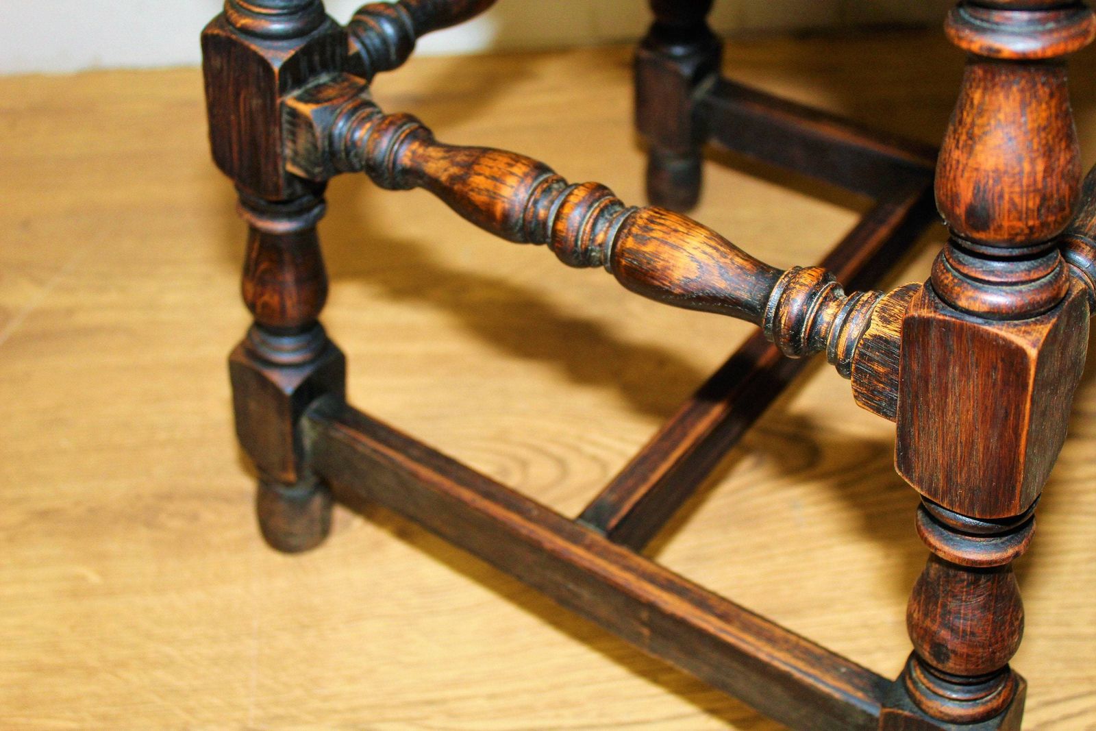 Victorian Gothic Antique Side Table Vintage Wooden Arts And Crafts Hall Desk Industrial Occasional Coffee photo 240.0
