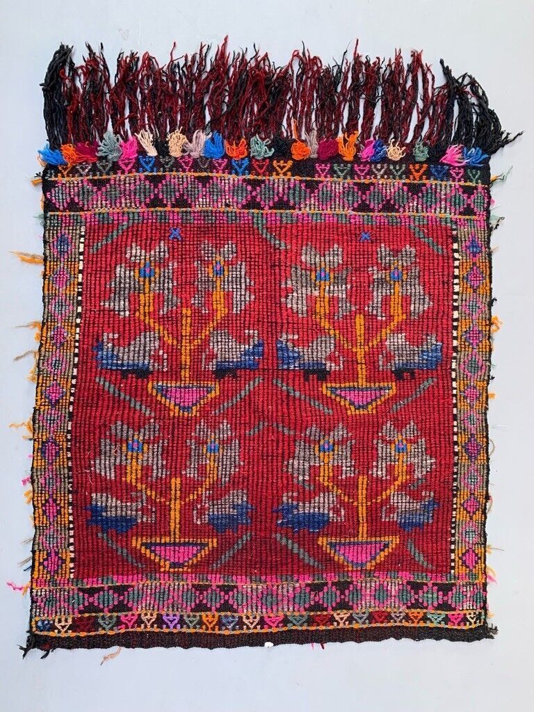 Medium Vintage Turkish Kilim Rug 114x104 Cm Wool Kelim, Square