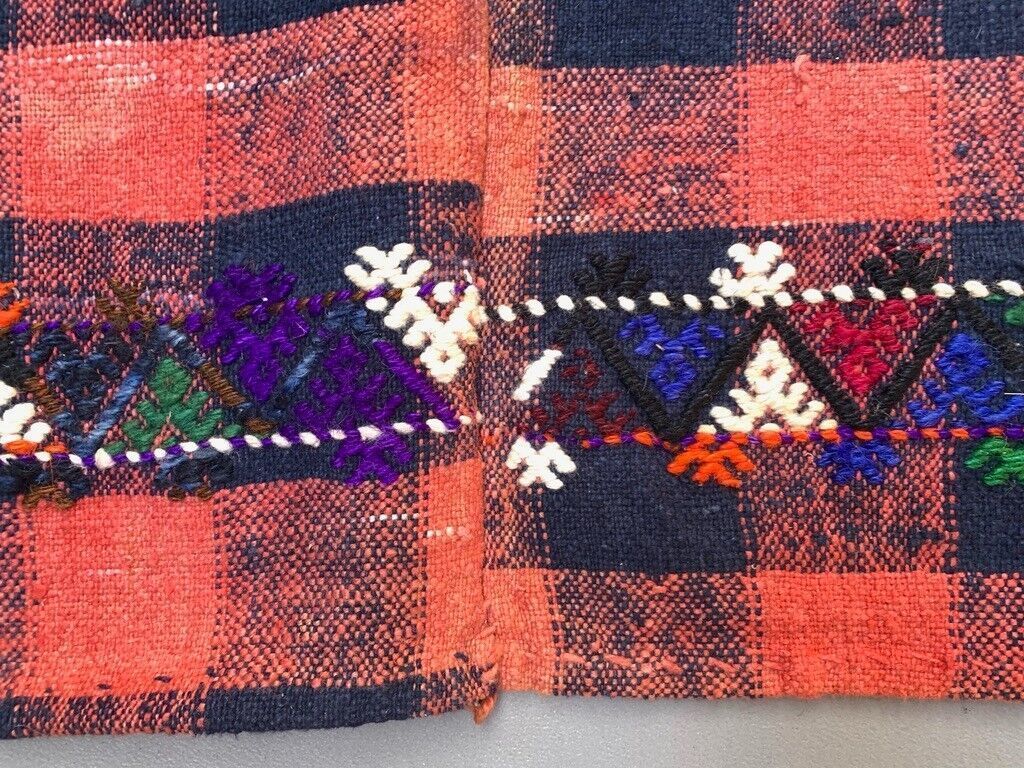 Medium Vintage Turkish Kilim Rug 113x127 Cm Wool Kelim, Square photo Textiles