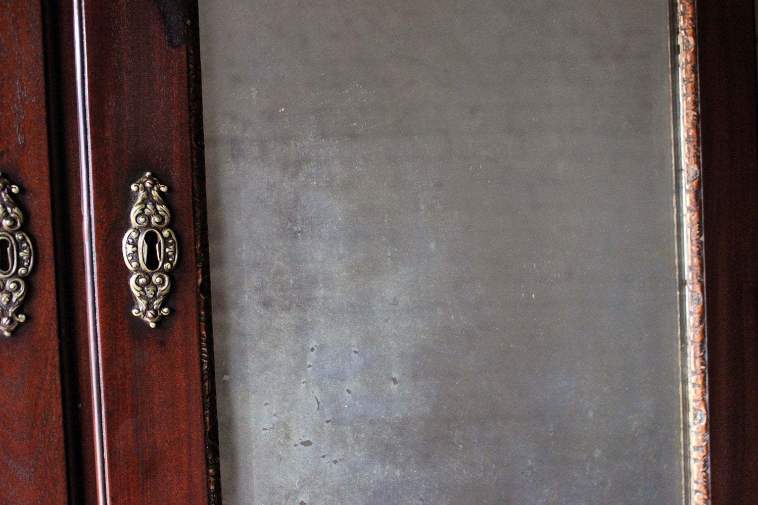 A Fine Quality Irish George II Mahogany Bureau Bookcase C.1740 50 photo buy