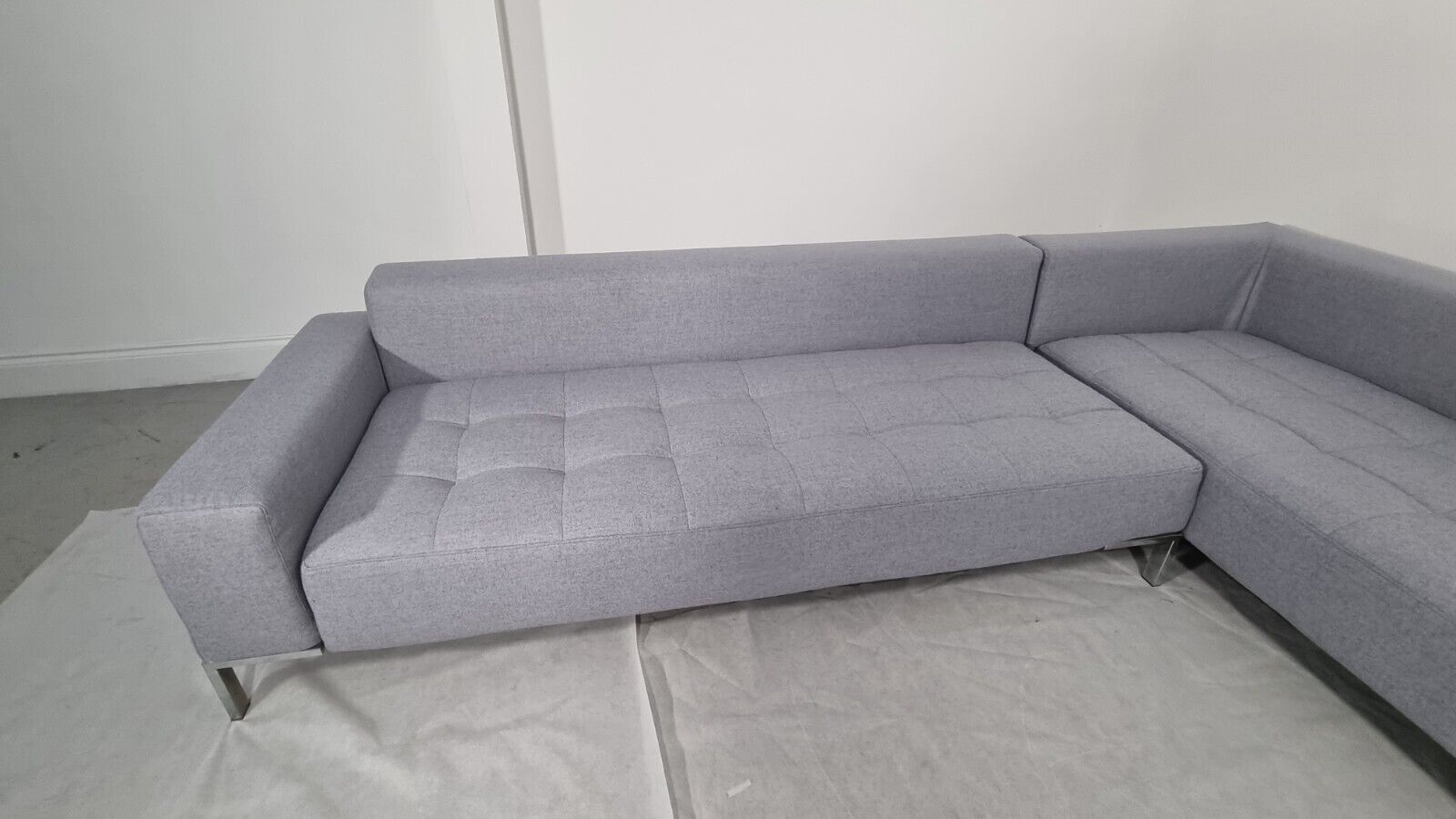 Stunning Zanotta Alfa L Shape In Soft Lambswool, Excellent Condition photo vintage