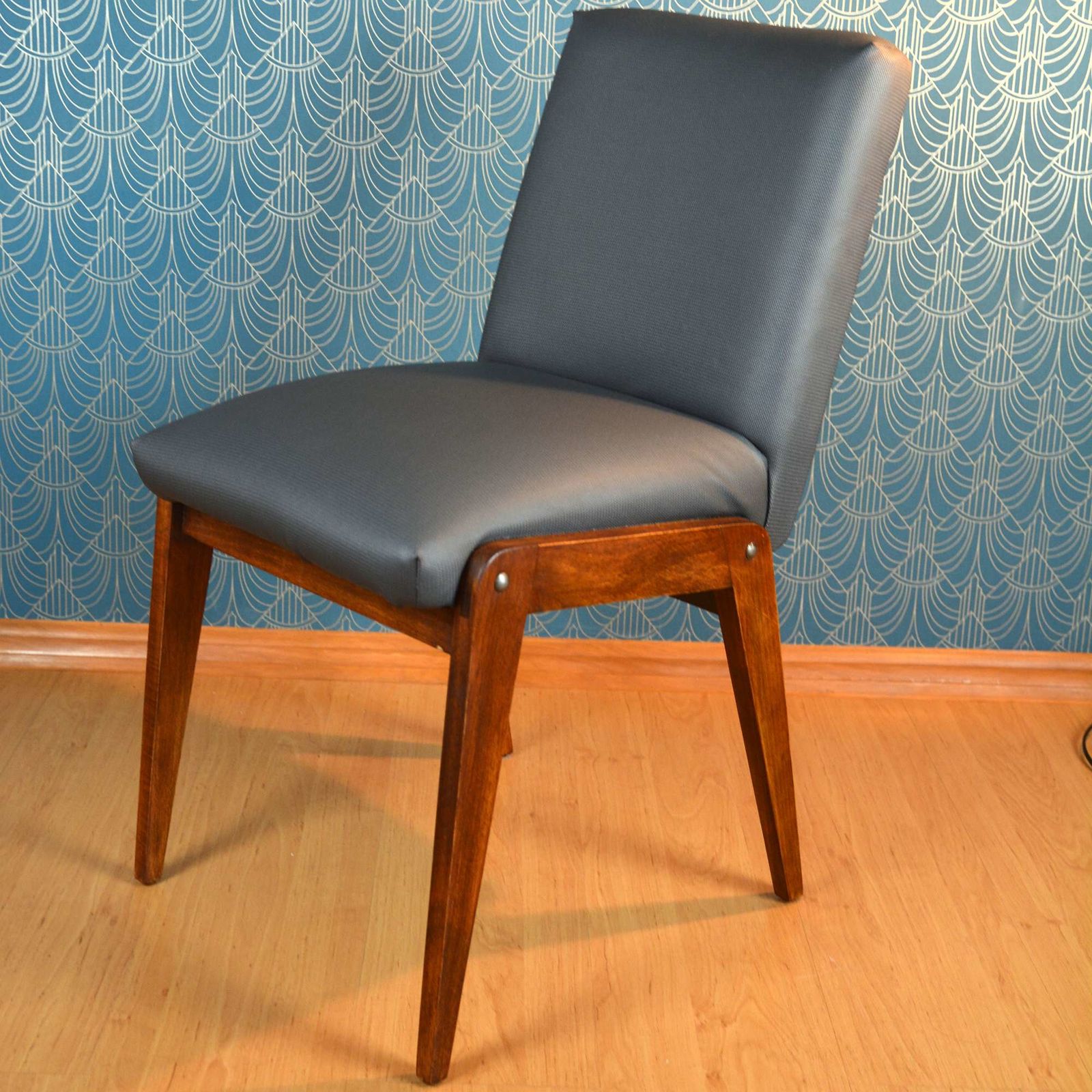 1970s Upholstered Chair, Aga Designed By Józef Chierowski, Poland photo vinterior