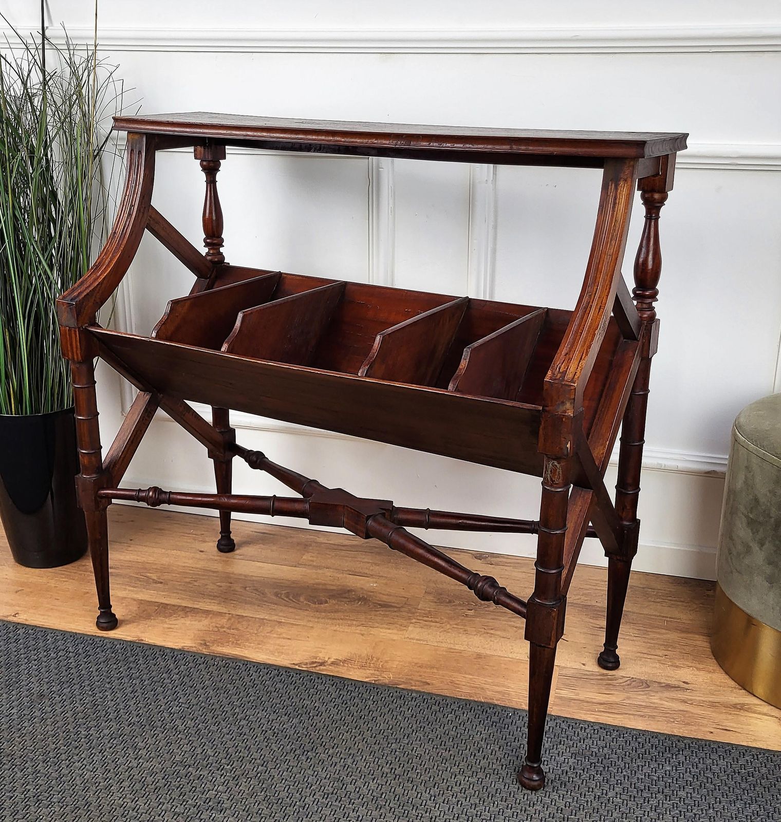 Italian 1960s Mid Century Modern Wine Dry Bar Cocktail Cabinet Side Table photo buy