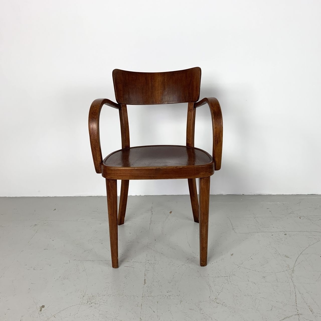 1920s Thonet B 47 Bentwood Armchair photo furniture