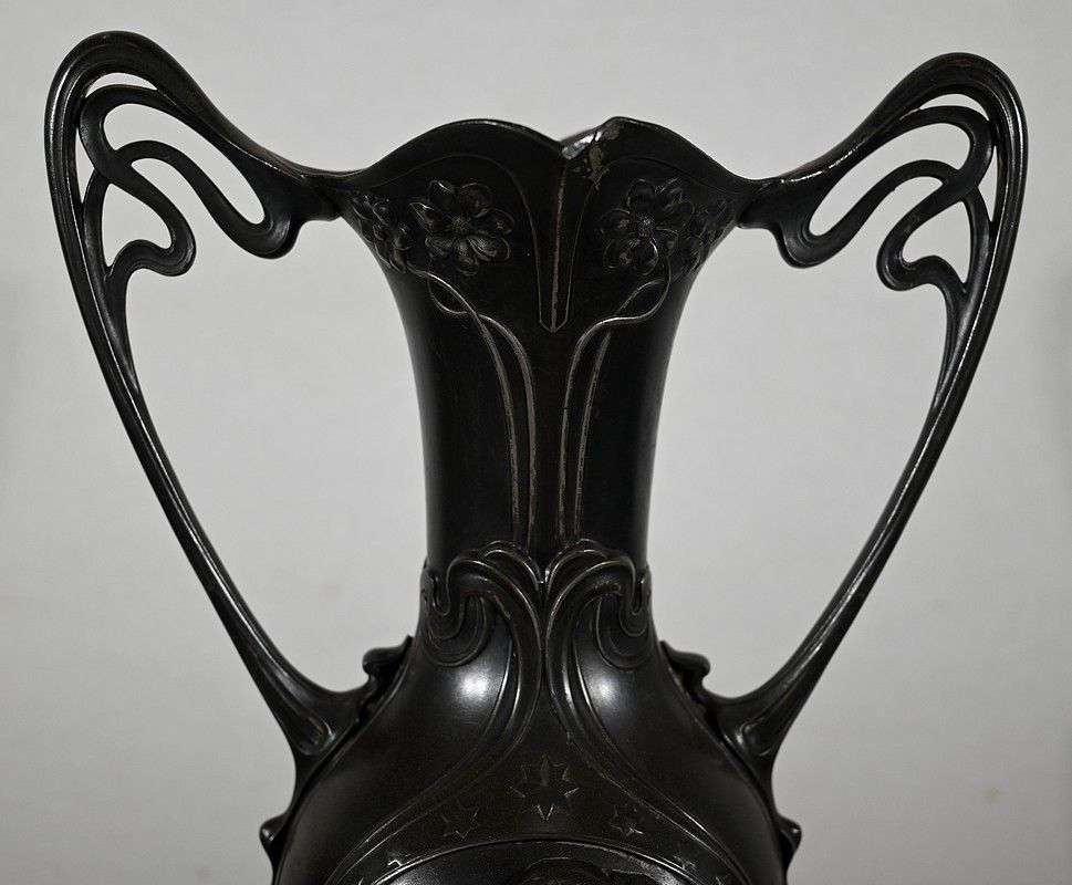 Important Pair Of Pewter Vases, Art Nouveau   1900 photo vintage
