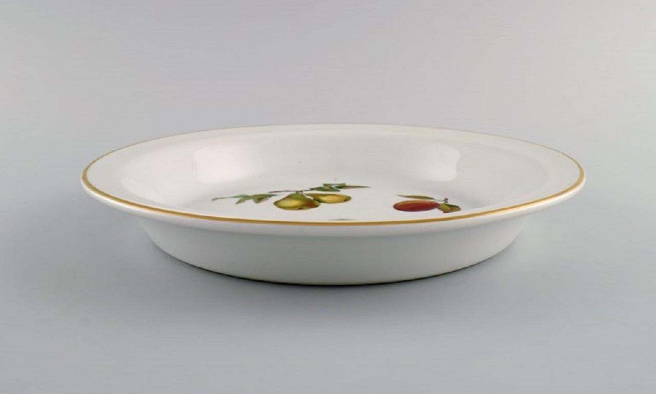 Royal Worcester, England. A Pair Of Evesham Dishes  Bowls In Porcelain photo 298.0