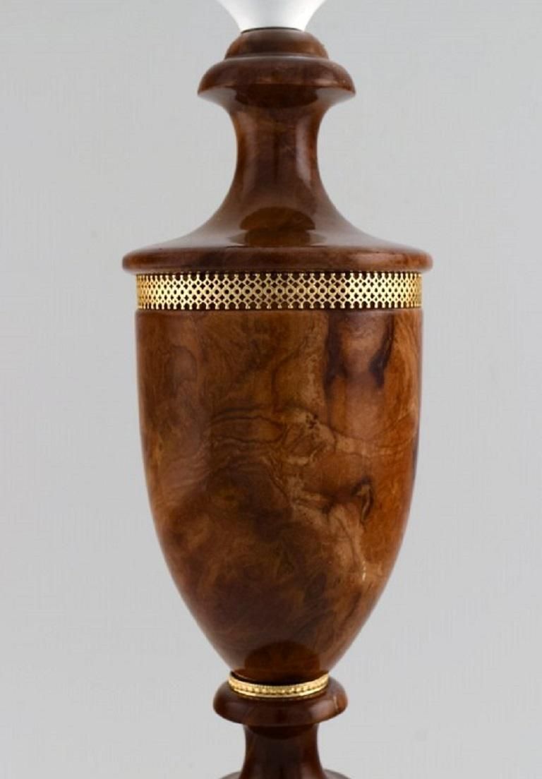 Italian Design, Large "Volterra" Alabaster Table Lamp, Classic Style, 1970/80s photo Lighting