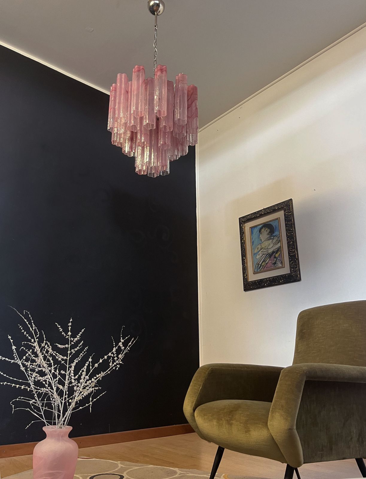 Fantastic Glass Tube Chandelier   36 Albaster Pink Glasses