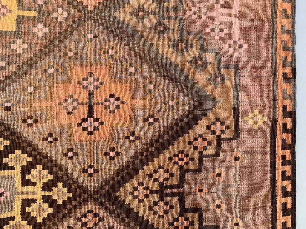 photo furniture Large Vintage Turkish Kilim Rug Wool Kelim