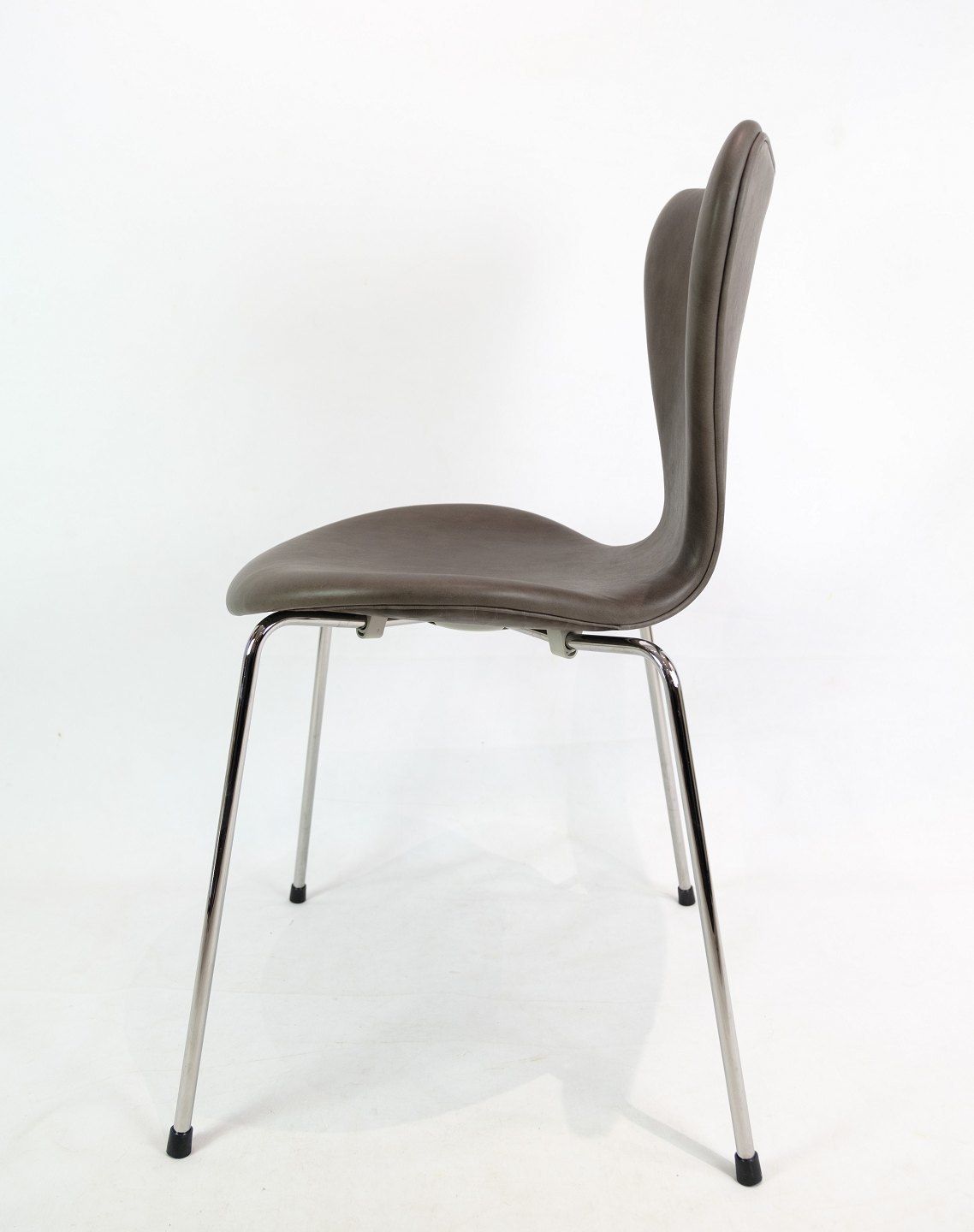 Seven Chairs Model 3107 By Arne Jacobsen For Fritz Hansen photo vinterior