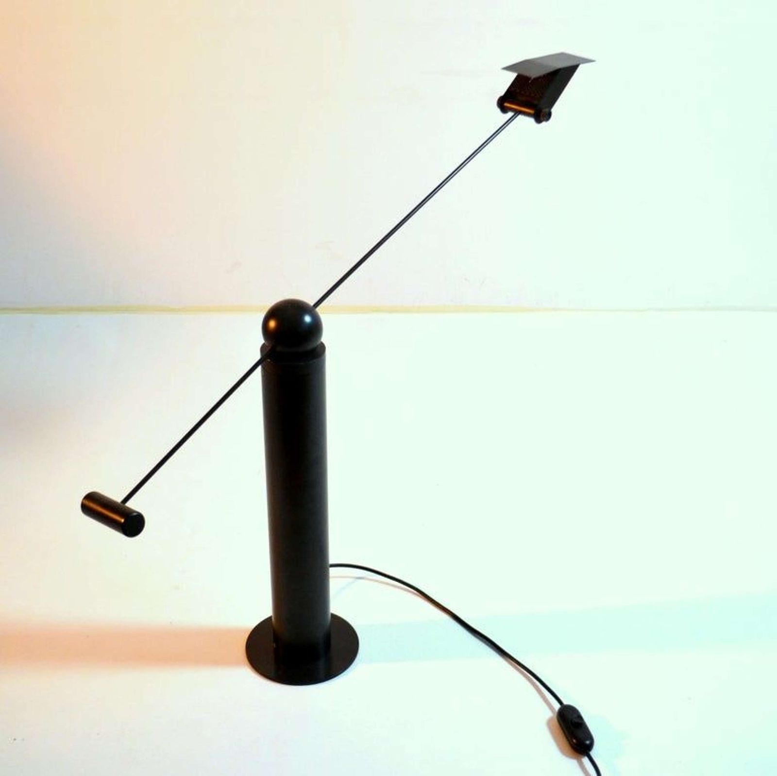 photo furniture Minimalist Counterbalance Black Table Lamp Att. To Swiss Baltensweiter