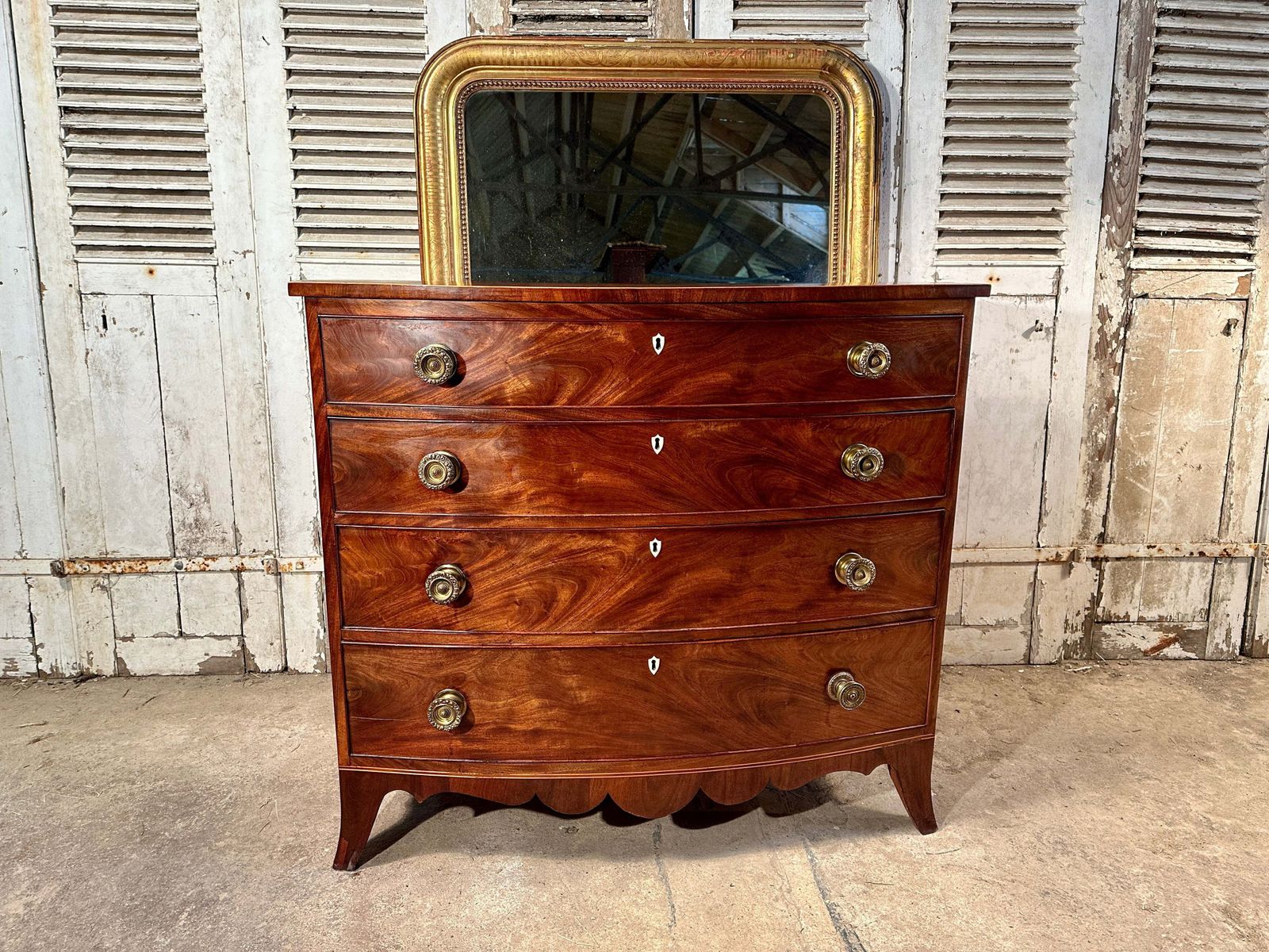 A Beautiful Regency Flame Mahogany Bow Front Chest Of Drawers Circa 1830 photo buy