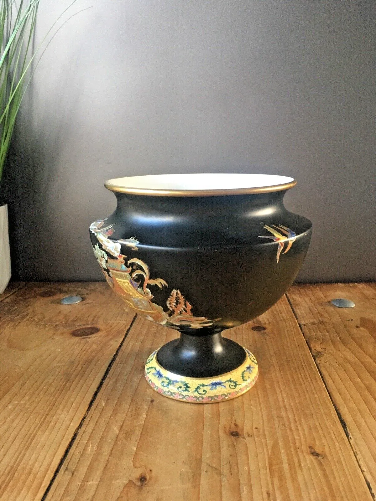 photo buy Antique W & R Carlton Ware Japonisme / Chinoiserie Geisha Girl Pedestal Urn Vase