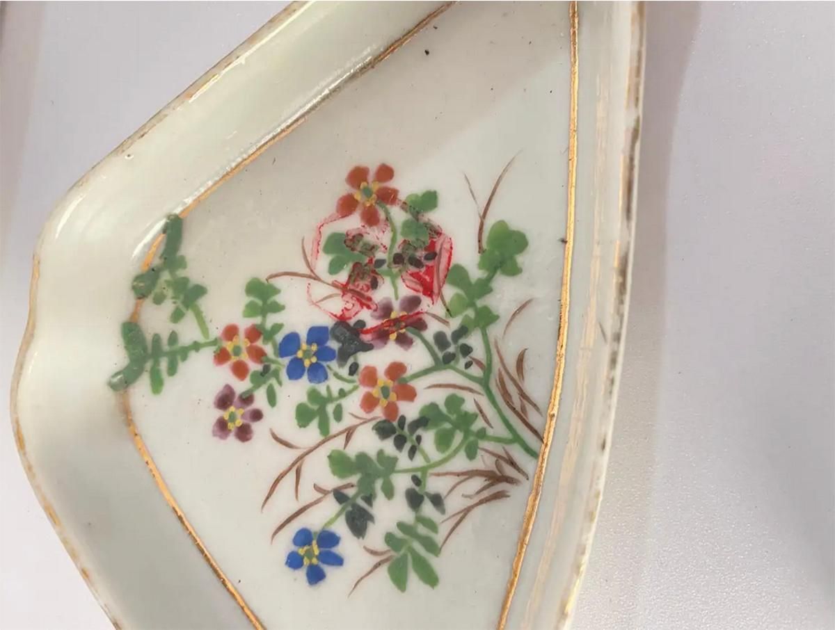 Home Decor Set Of Small Porcelain Serving Bowls, In Wooden Box, China, 19th Century photo