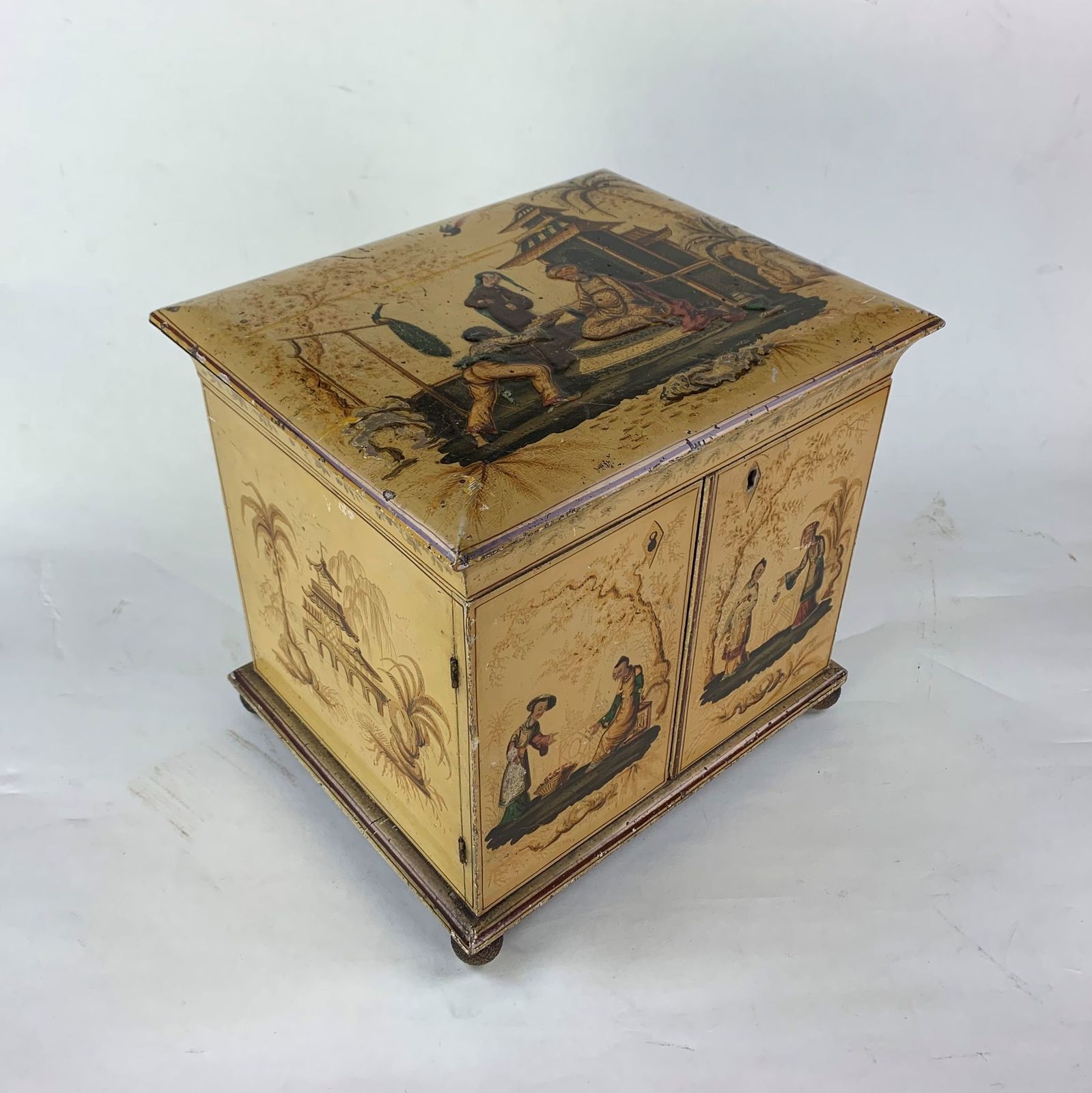 Early 19th Century Yellow Japanned Workbox photo furniture