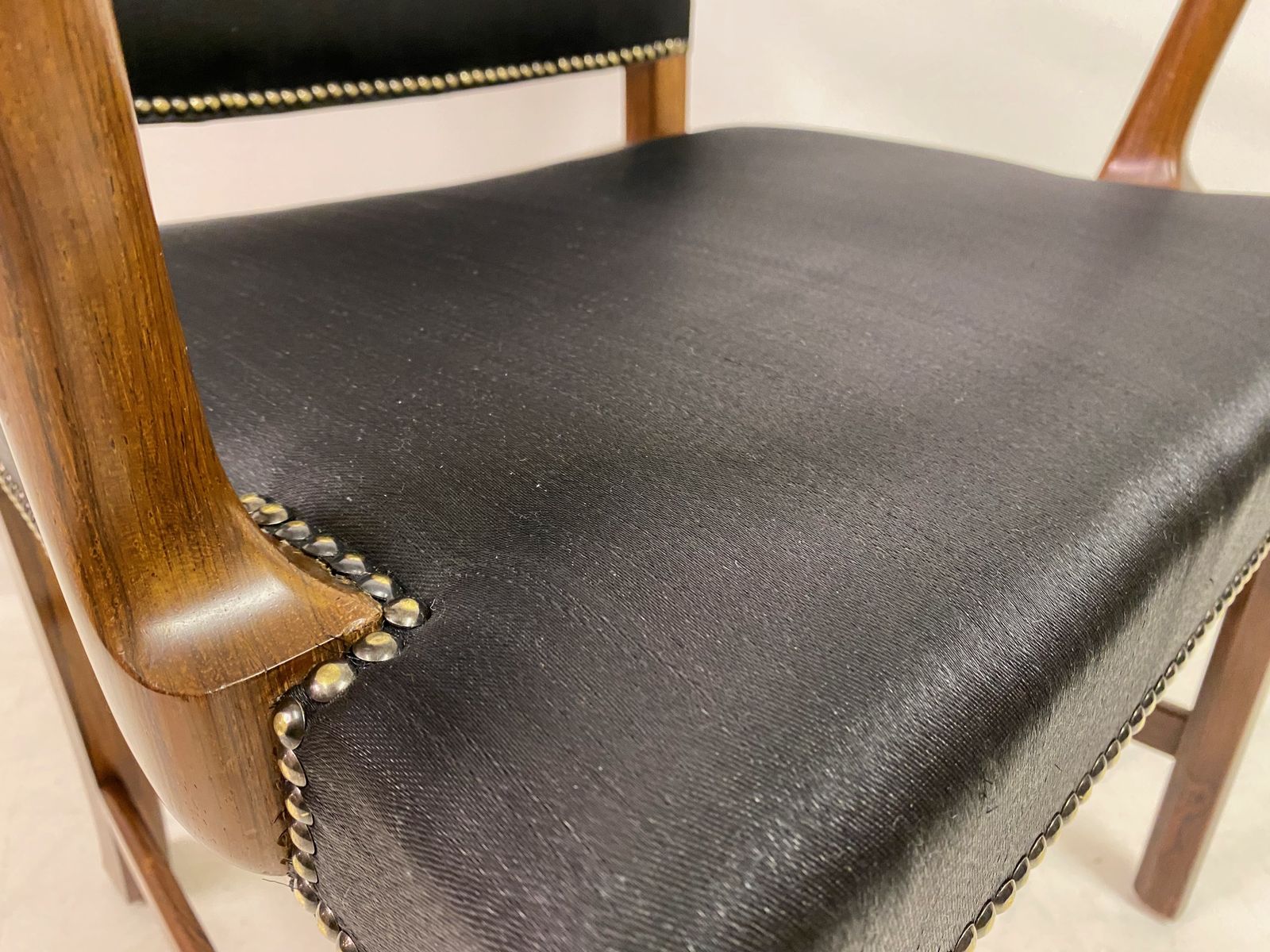 photo vinterior 1940s Danish Armchair By Ole Wanscher