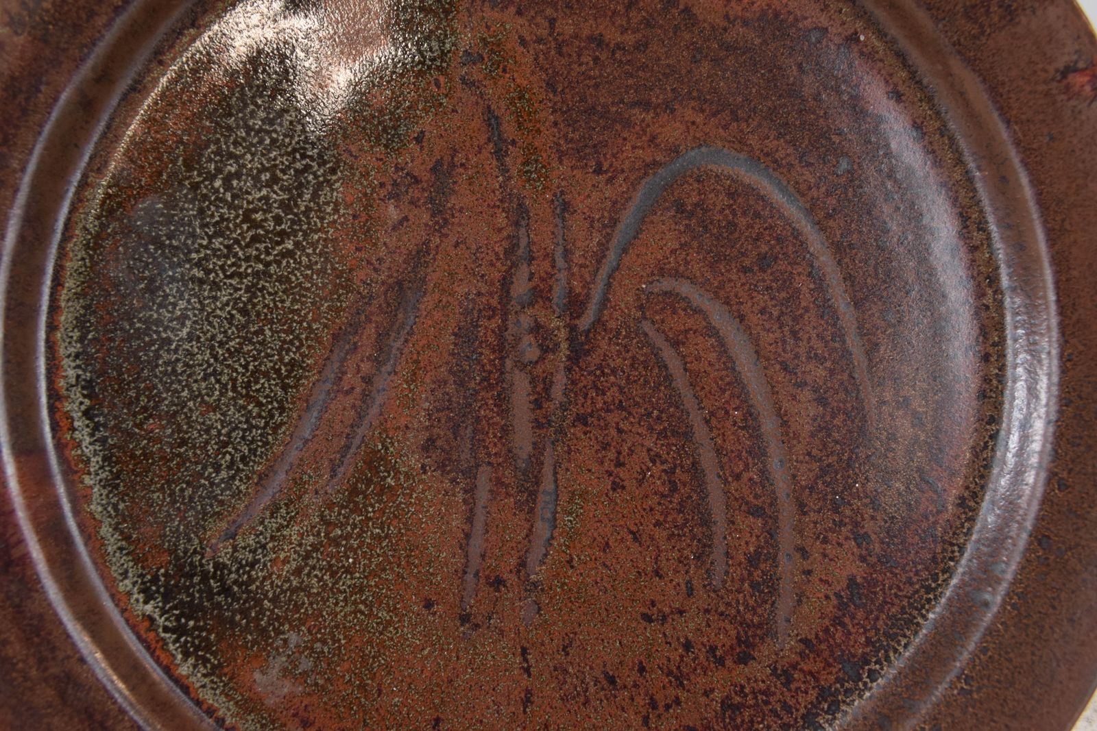 Studio Pottery; Iron Glaze Charger With Finger Wipe Decoration. photo 55.0