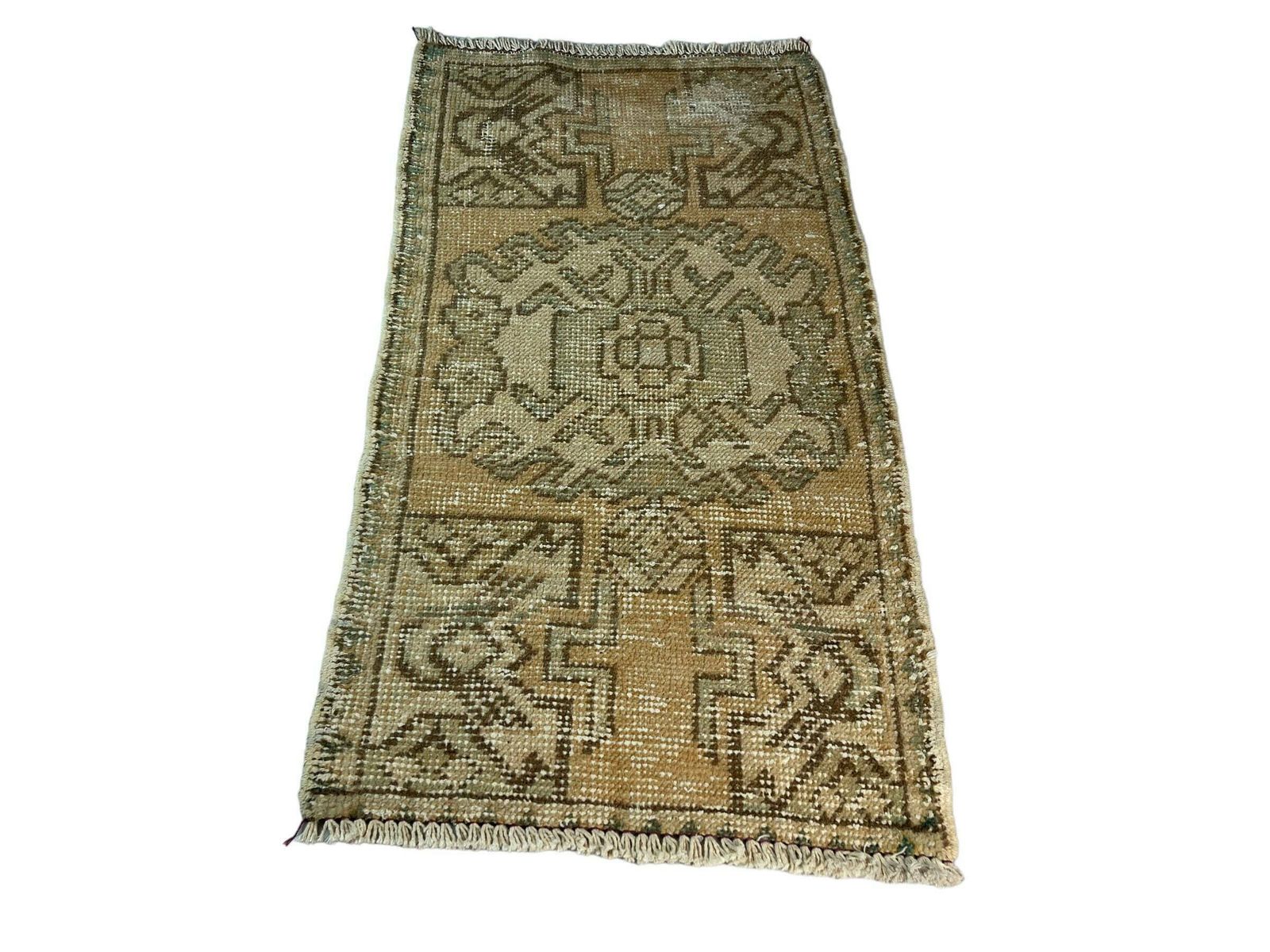 photo furniture Traditional Turkish Anatolian Rug , Vintage Anatolian Turkish Rug 91 X 51 Cm