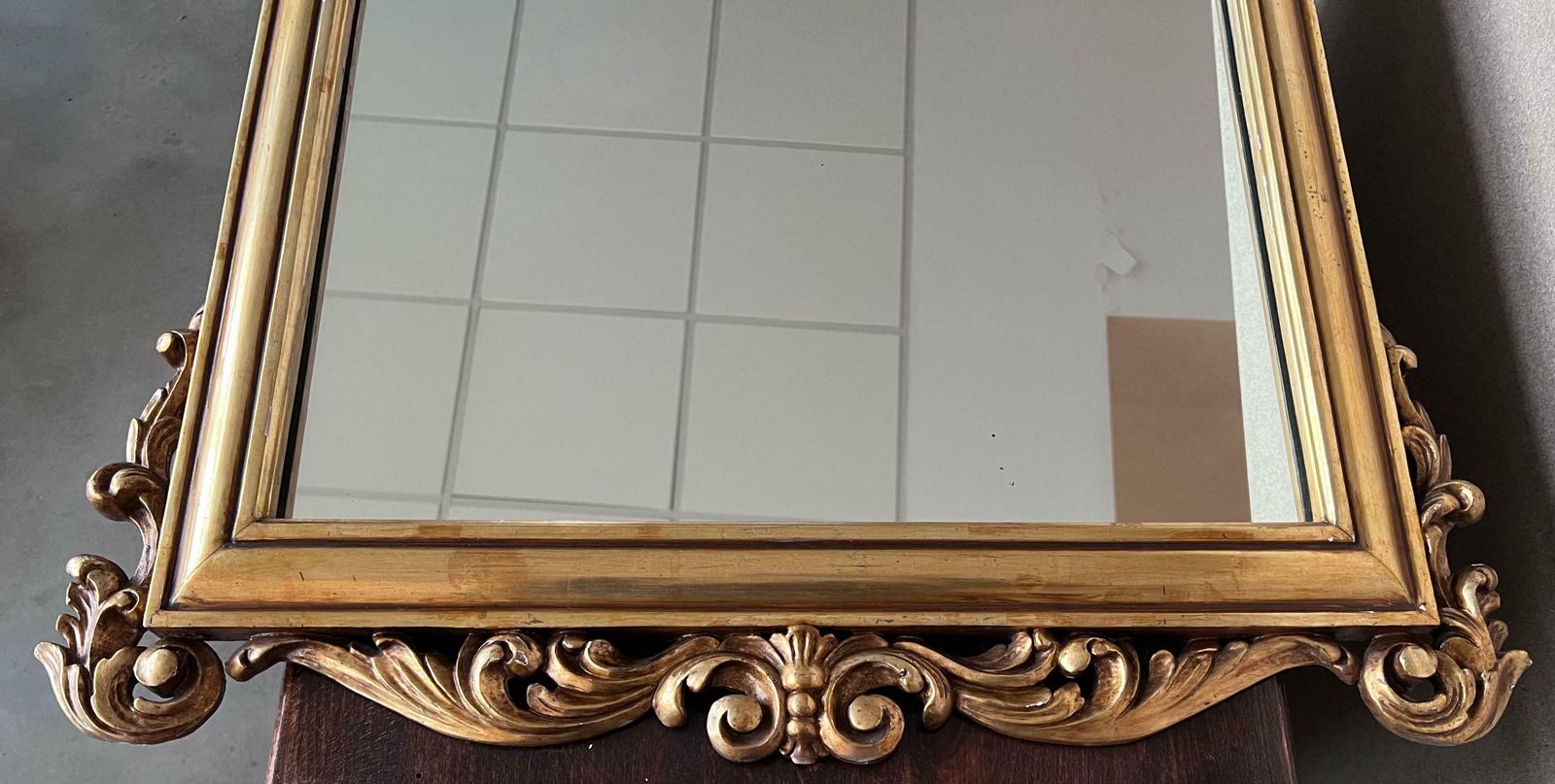 Miroir rectangulaire d'époque Empire français en bois doré sculpté, XXe siècle photo buy