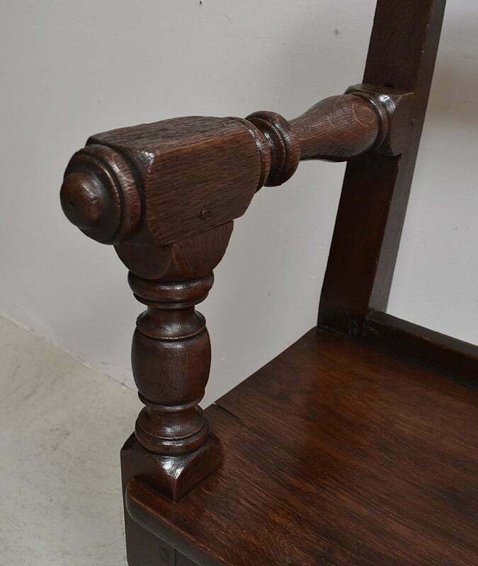 photo furniture Small Bench With Oak Backrest, Louis XIV – 19th Century Style