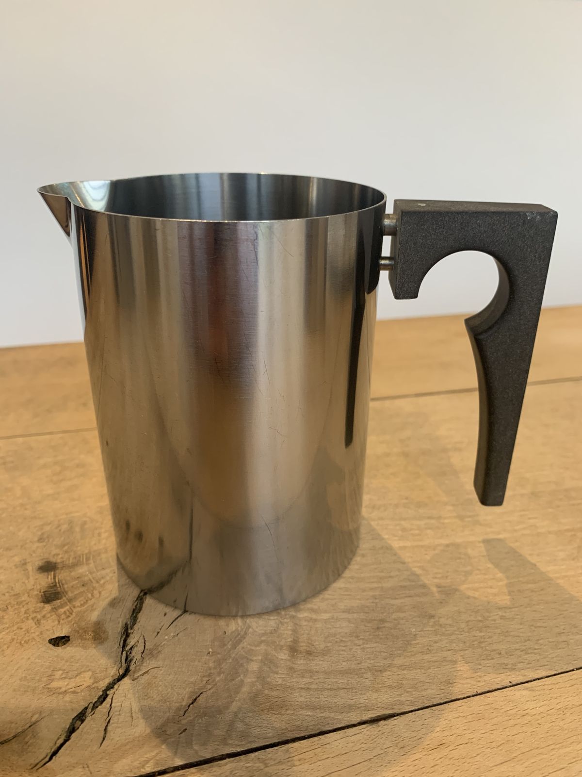 4 Piece Cylinda Line Stainless Steel Tea Set Designed By Arne Jacobsen For Stelton Of Denmark photo furniture