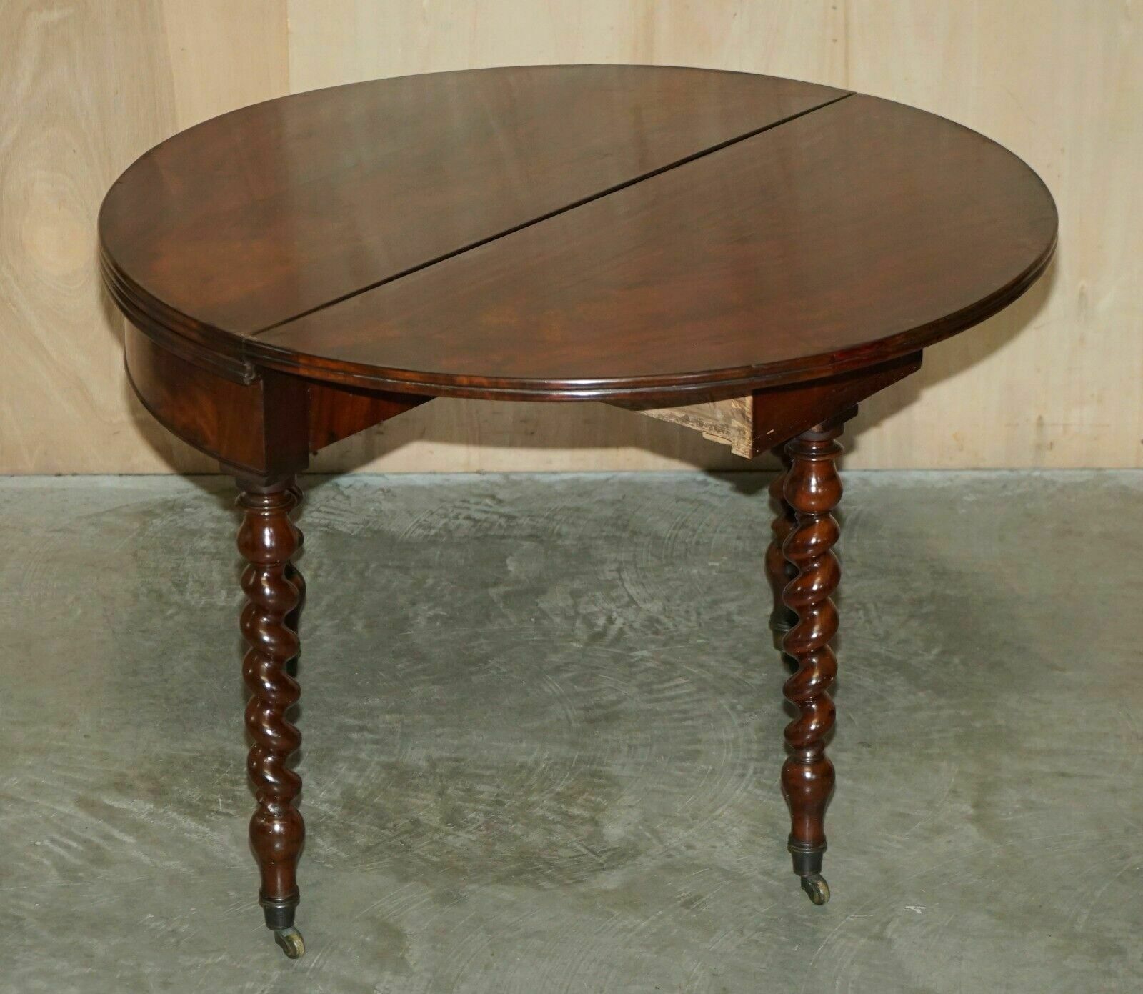 photo vinterior Circa 1800 Fully Restored French Directorie Demi Lune Extending Card Games Table