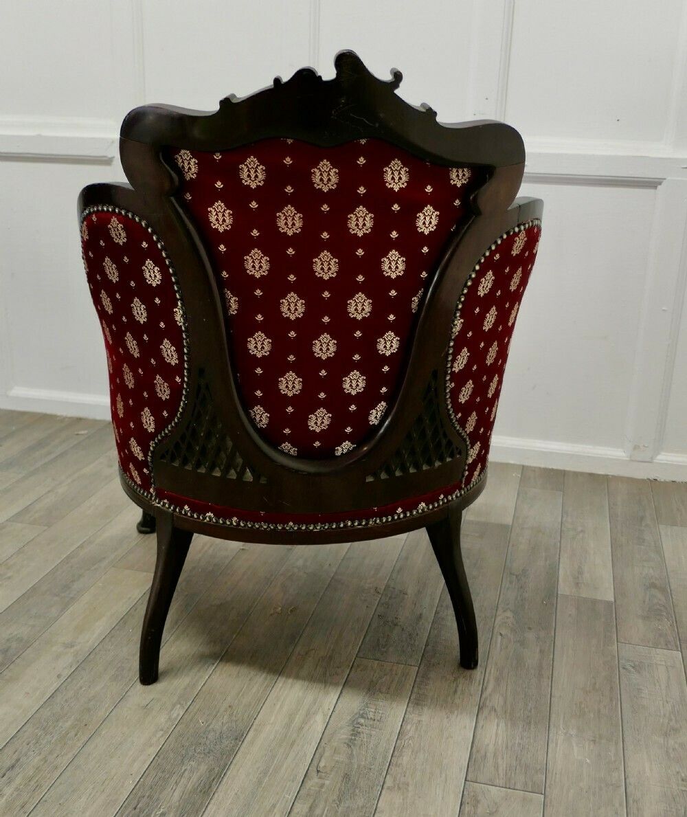 Fine Quality Victorian Salon Chair, Upholstered In Regency Silk Fabric photo 930.0