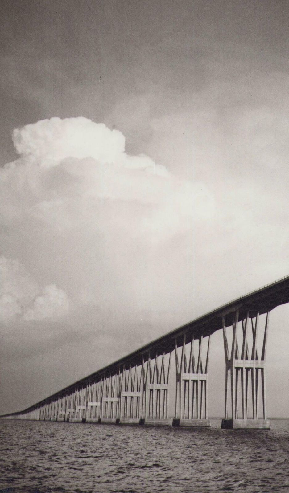 Hanna Seidel Venezuela, Bridge, Maracaibo, Black And White Photography, photo furniture