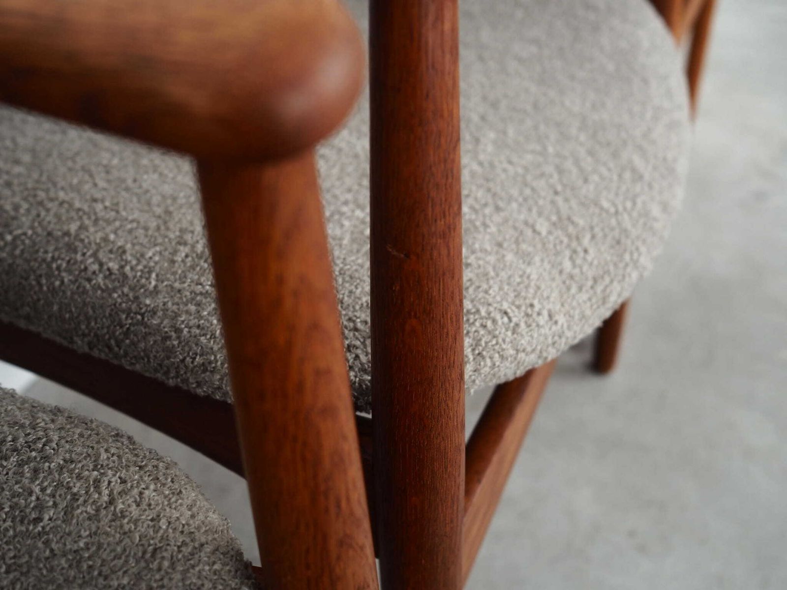 799.0 Oak Armchair, Danish Design, 1960s, Designer: Ejner Larsen & Aksel Bender Madsen, Production: Fritz Hansen photo