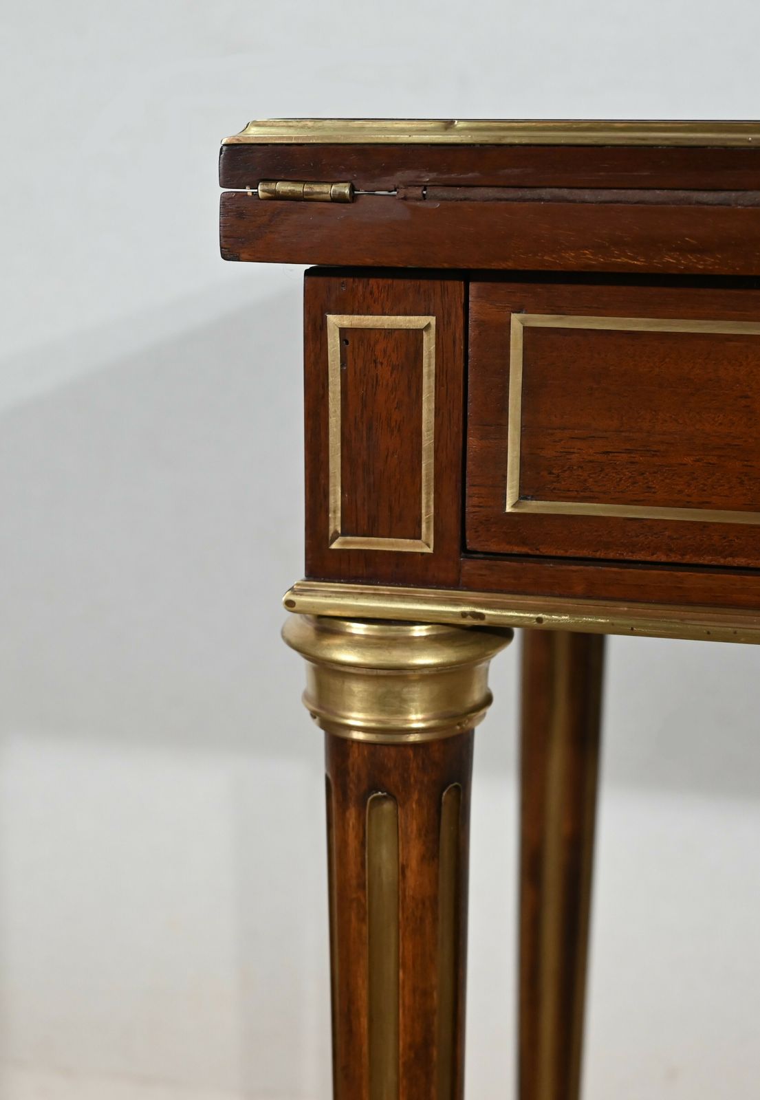 6561.1 Small System Table, Louis XVI Style, 2nd Part Of The 19th Century photo