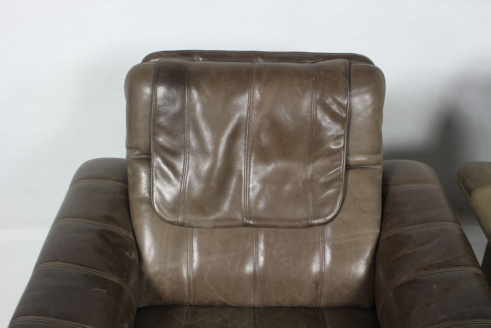 Buffalo Leather Lounge Chair By De Sede Of Switzerland 1970s'  photo Furniture