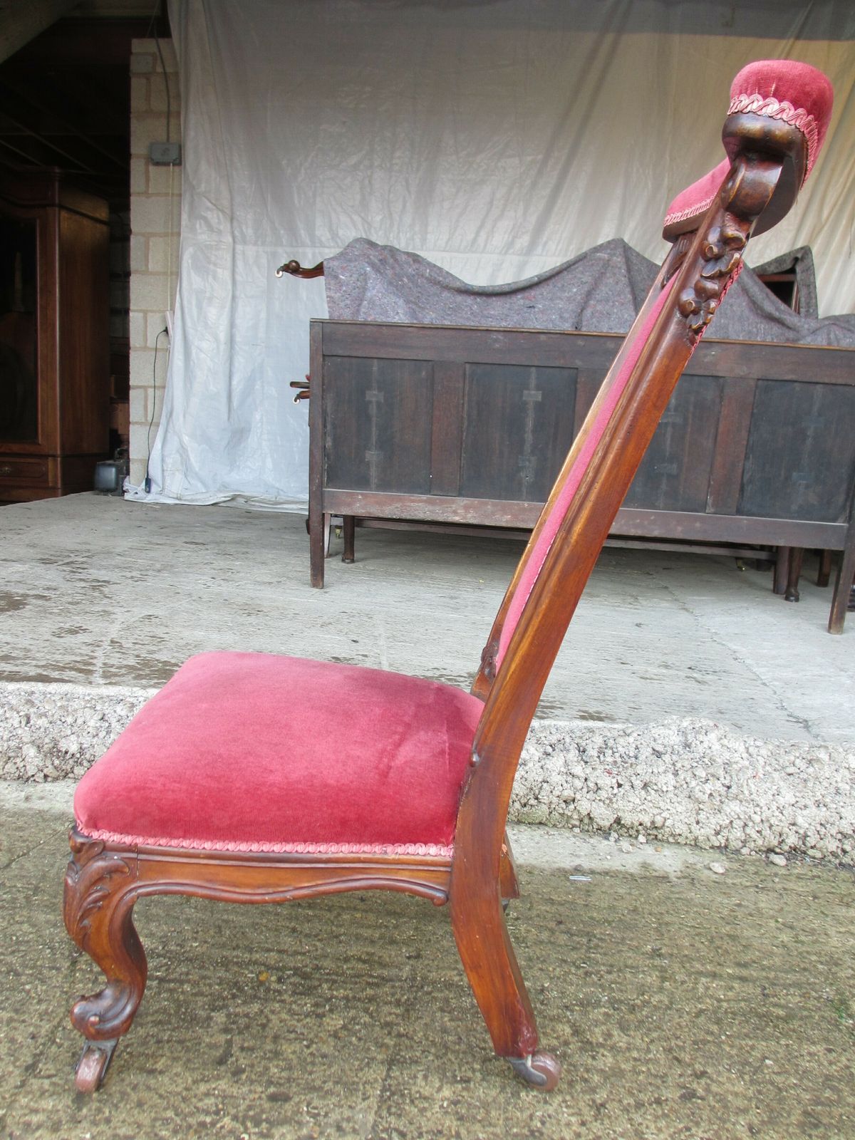 Victorian Carved Mahogany Upholstered Prie Dieu Chair On Castors photo Furniture