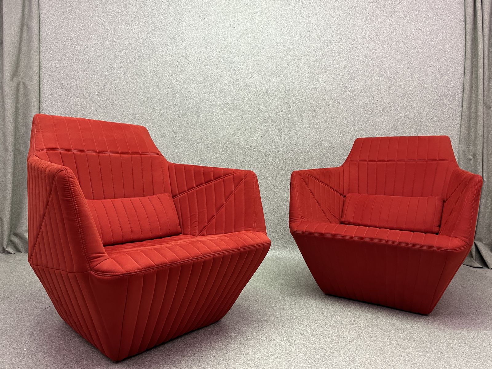 photo buy Ligne Roset Red Facett Armchair Design By R. & E. Bouroullec