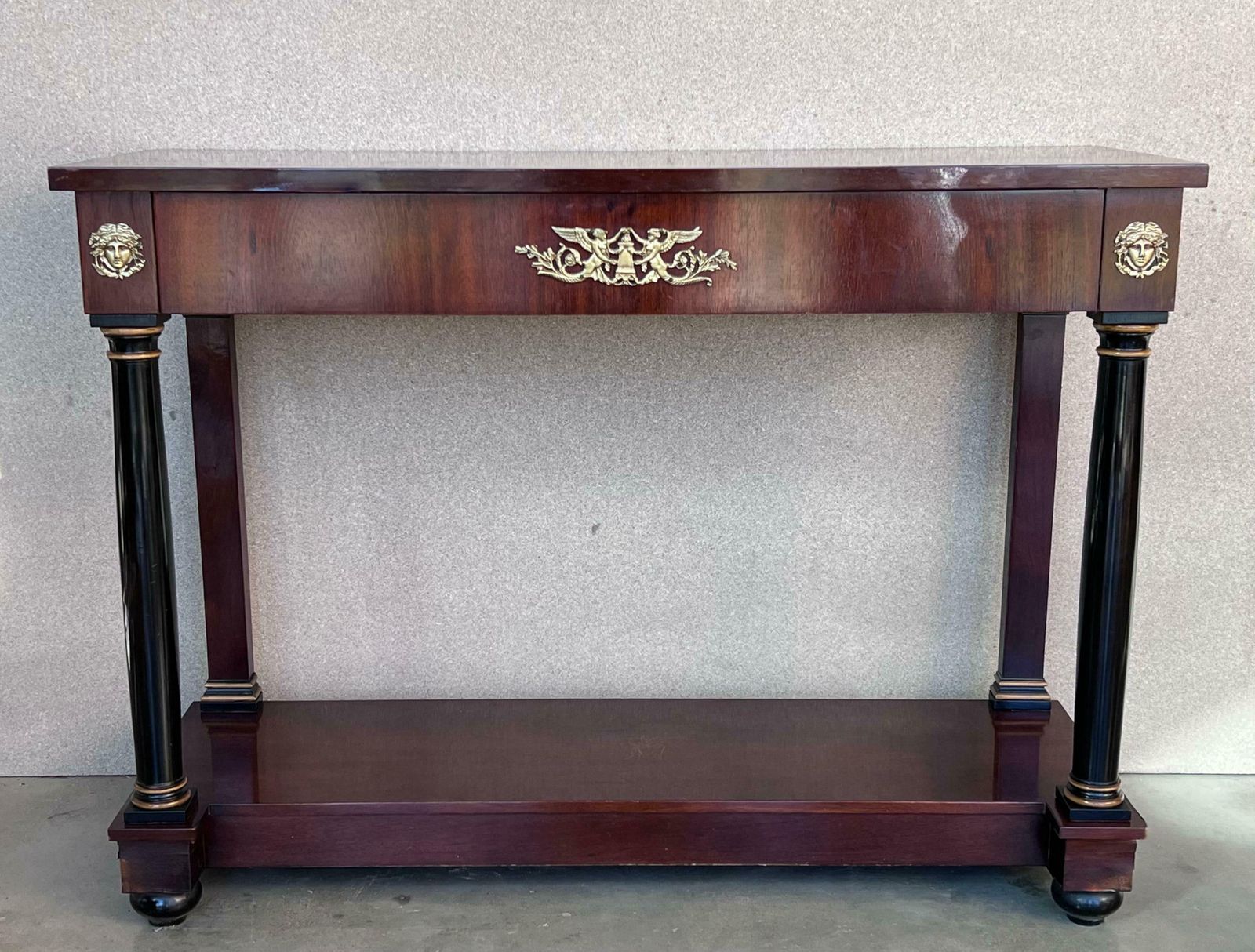 Console Biedermeier à colonnes ébonisées, montures en bronze et tiroir photo Mobilier