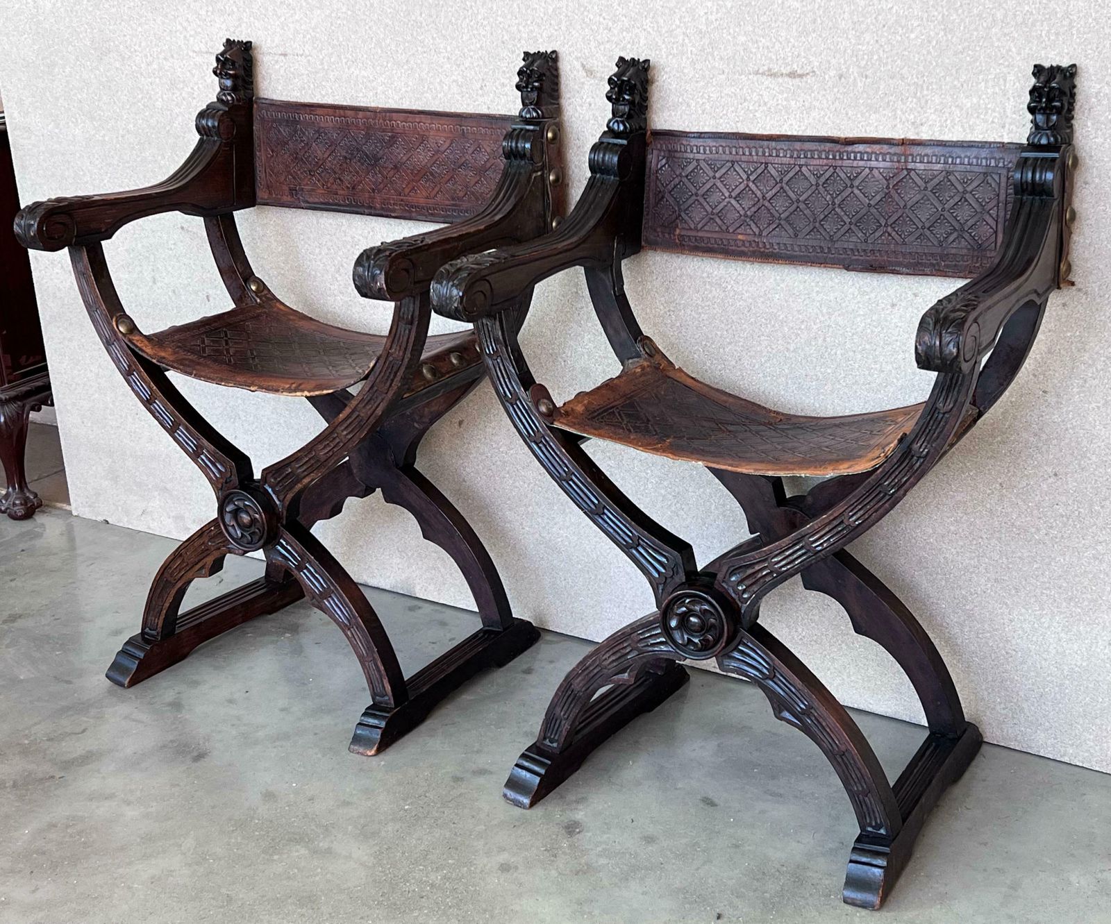 19th Century Pair Of Carved Walnut Folding Scissors Savonarola Bench Or Settle photo Furniture