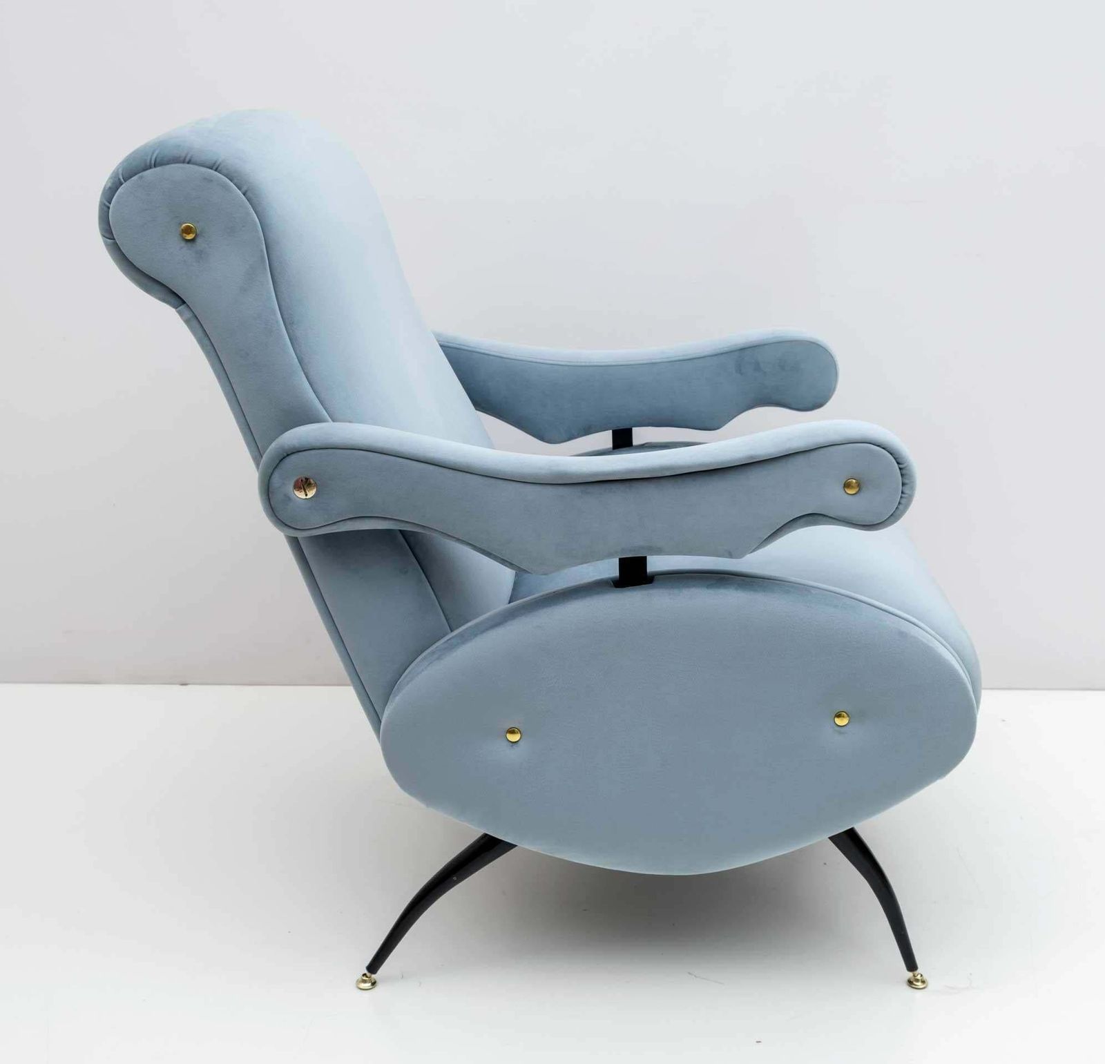 Nello Pini Mid Century Modern Italian Velvet Reclining Armchair By Novarredo, 50 photo 3160.0