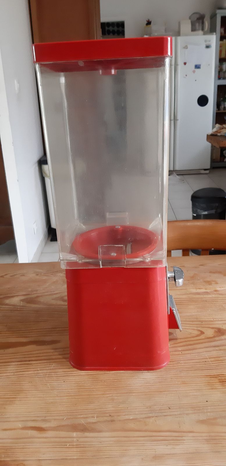 Home Decor Brabo Candy Dispenser, 1970s, Plastic photo