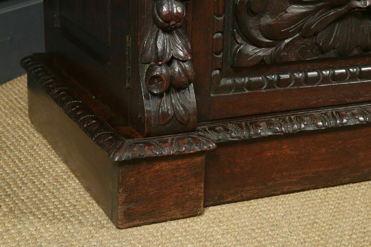 Antique English Victorian Carved Oak Green Man Buffet C1880 photo vinterior